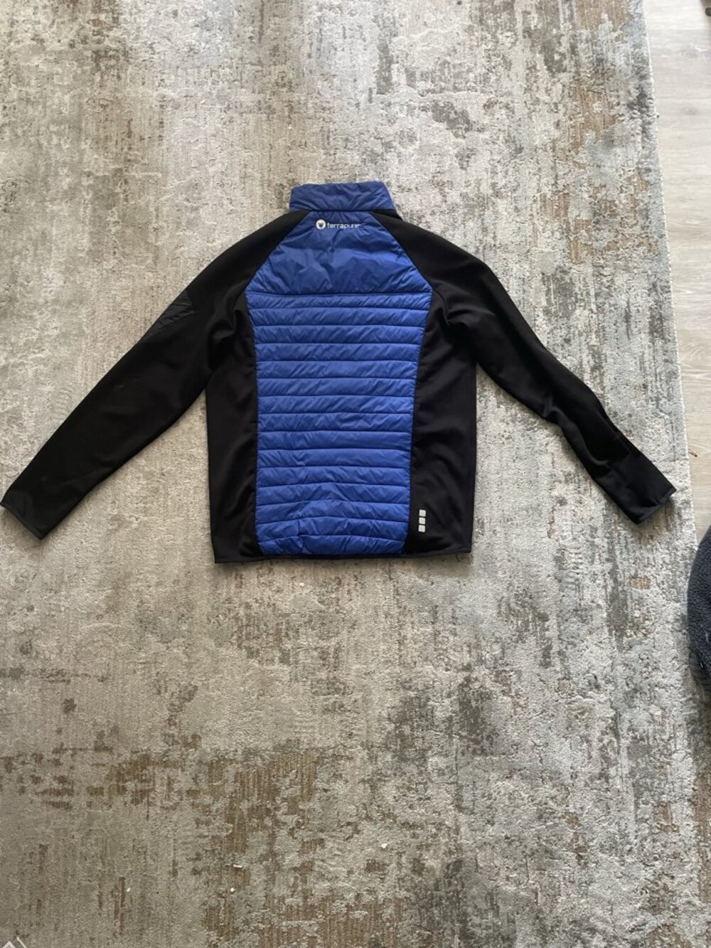 STLTH winter coat